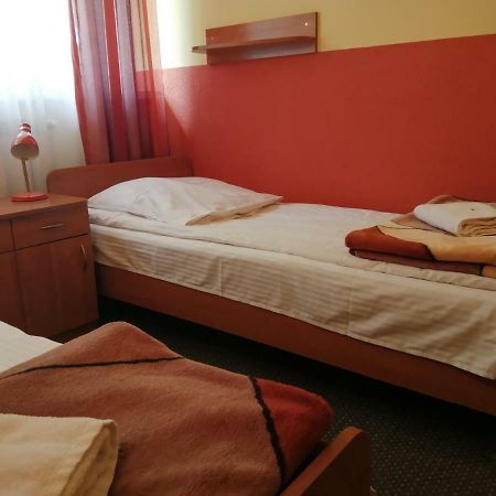 Pensjonat Kozienice Exteriör bild