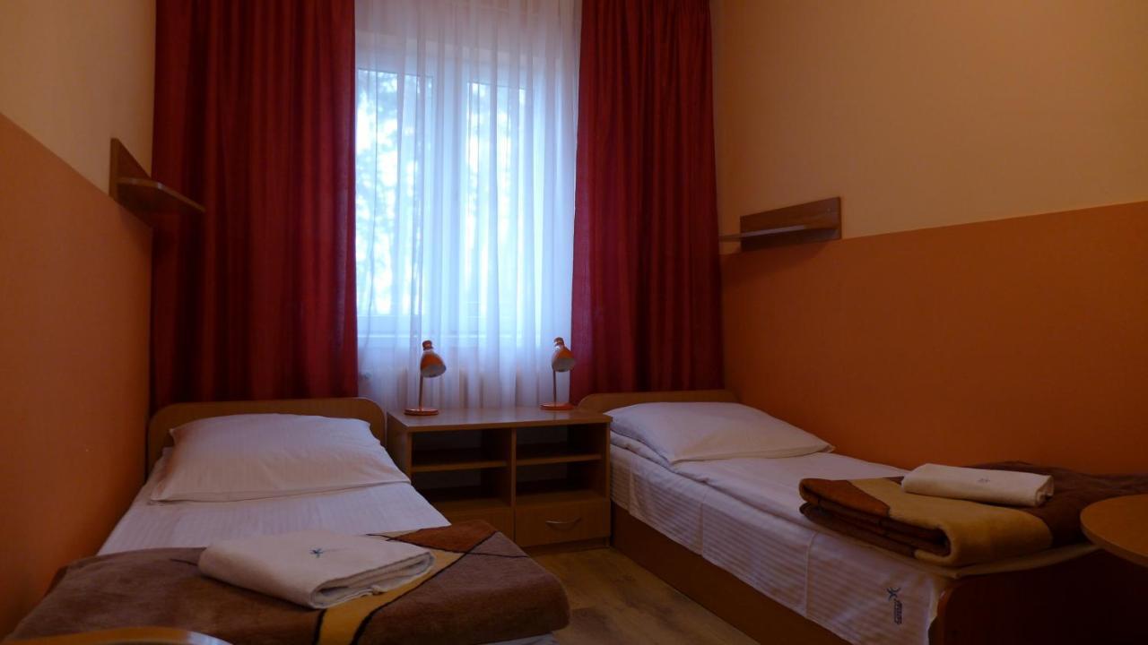 Pensjonat Kozienice Exteriör bild